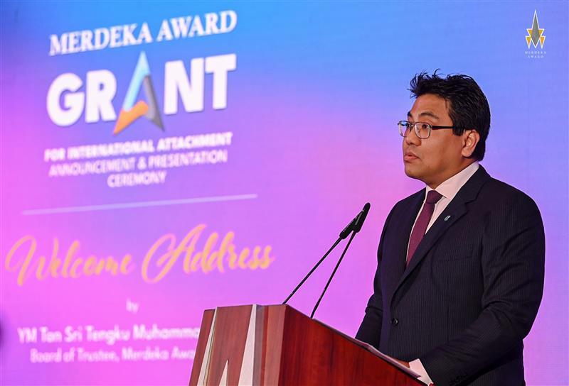2025 Merdeka Award Grant for International Attachment Announcement ...