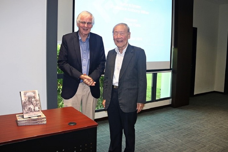 Professor-Wang-Gungwu-at-the-launching-of-a-book-by-Professor-Milner-in-2016.jpg