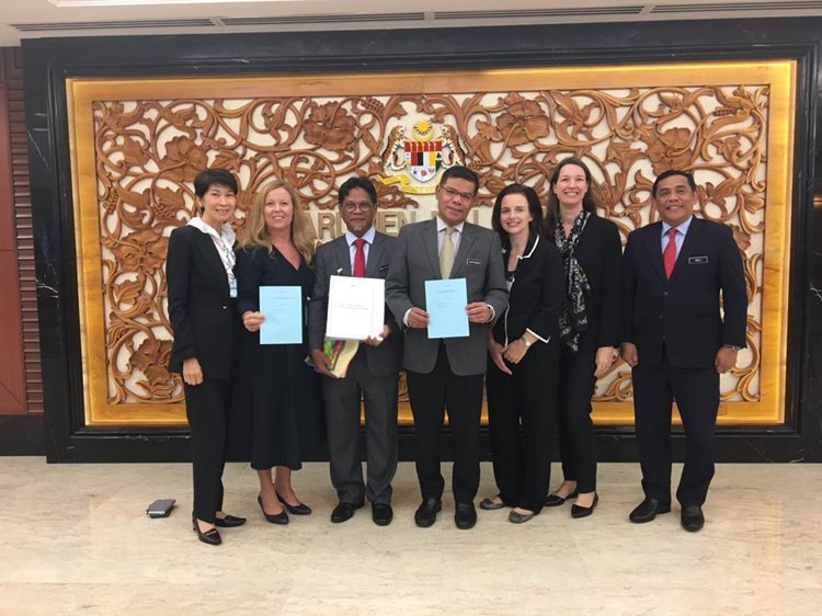So-proud-to-be-in-parliament-for-the-passing-of-the-first-ever-food-waste-law-being-passed-in-Malaysia-with-my-TLFP-colleagues-and-Minister-Saifuddin-and-his-team-Oct-2018.JPG
